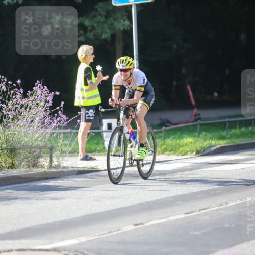 08.09.2024 - Stadtparktriathlon Zöllner http://msf.ph/oto/7016296 08.09.2024 09:37:56 Radfahren 160, 174 meine-sportfotos.de