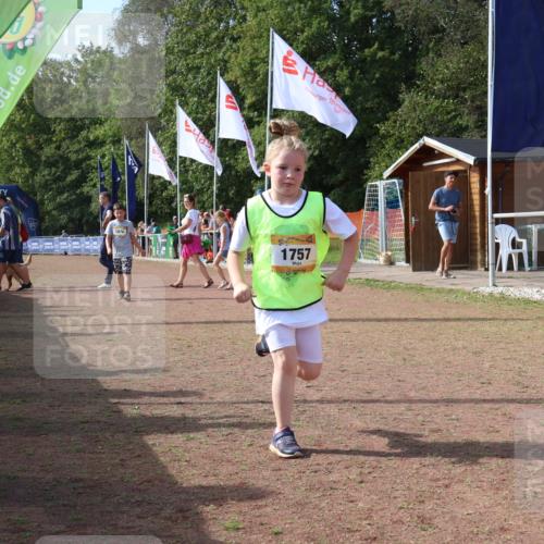 08.09.2024 - Airport Race Strokosch-Dieckow http://msf.ph/oto/7016304 08.09.2024 11:32:15 Ziel 1757, 1876 meine-sportfotos.de