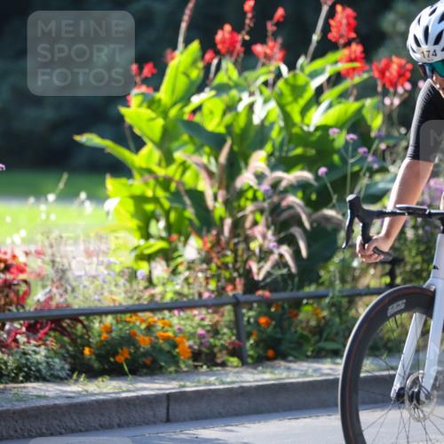 08.09.2024 - Stadtparktriathlon Zöllner http://msf.ph/oto/7016317 08.09.2024 09:37:58 Radfahren 160, 174 meine-sportfotos.de