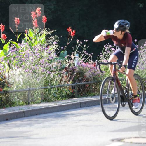 08.09.2024 - Stadtparktriathlon Zöllner http://msf.ph/oto/7016362 08.09.2024 09:38:24 Radfahren 131, 144 meine-sportfotos.de