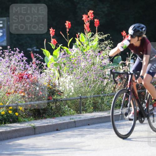 08.09.2024 - Stadtparktriathlon Zöllner http://msf.ph/oto/7016372 08.09.2024 09:38:24 Radfahren 131, 144 meine-sportfotos.de