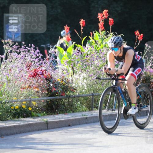 08.09.2024 - Stadtparktriathlon Zöllner http://msf.ph/oto/7016431 08.09.2024 09:38:36 Radfahren 172 meine-sportfotos.de