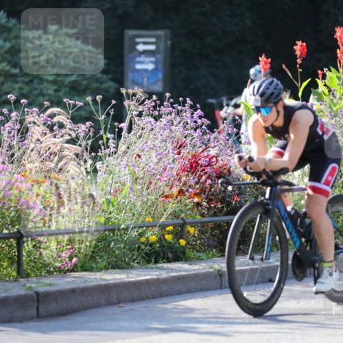 08.09.2024 - Stadtparktriathlon Zöllner http://msf.ph/oto/7016438 08.09.2024 09:38:36 Radfahren 172 meine-sportfotos.de