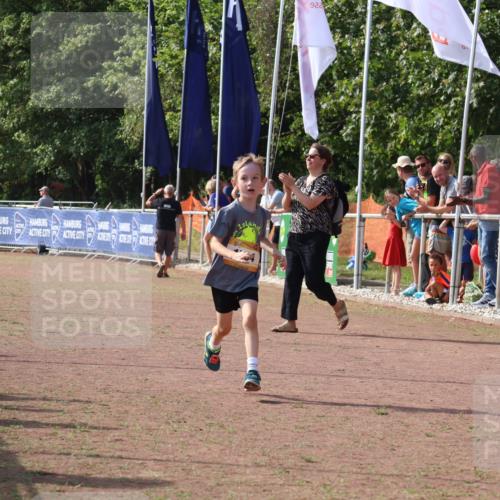 08.09.2024 - Airport Race Strokosch-Dieckow http://msf.ph/oto/7016507 08.09.2024 11:32:30 Ziel 1734 meine-sportfotos.de