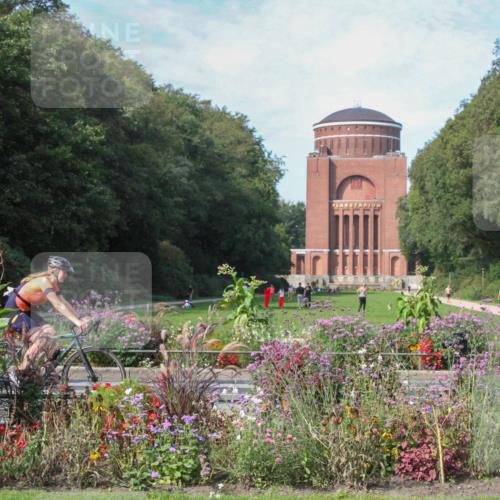 08.09.2024 - Stadtparktriathlon Zöllner http://msf.ph/oto/7016812 08.09.2024 11:51:13 Radfahren 639, 739 meine-sportfotos.de