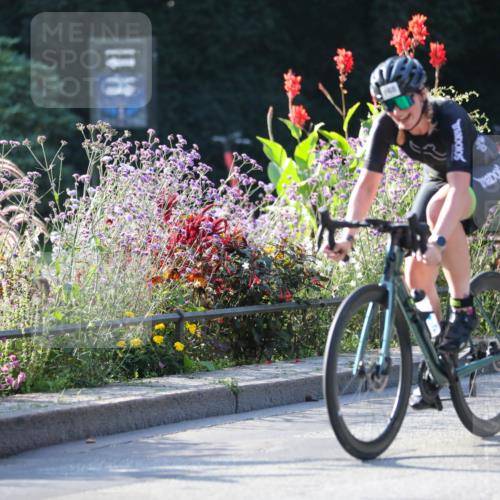 08.09.2024 - Stadtparktriathlon Zöllner http://msf.ph/oto/7016838 08.09.2024 09:42:20 Radfahren 159, 168 meine-sportfotos.de