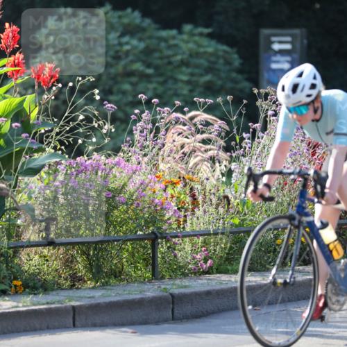 08.09.2024 - Stadtparktriathlon Zöllner http://msf.ph/oto/7016869 08.09.2024 09:42:28 Radfahren 159 meine-sportfotos.de