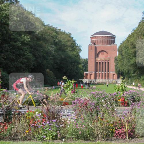 08.09.2024 - Stadtparktriathlon Zöllner http://msf.ph/oto/7016878 08.09.2024 11:51:35 Radfahren 581, 589, 686, 701, 702 meine-sportfotos.de