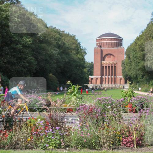 08.09.2024 - Stadtparktriathlon Zöllner http://msf.ph/oto/7016915 08.09.2024 11:51:41 Radfahren 583, 643, 704, 736 meine-sportfotos.de