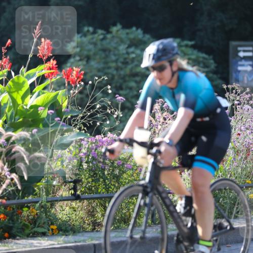 08.09.2024 - Stadtparktriathlon Zöllner http://msf.ph/oto/7016917 08.09.2024 09:43:00 Radfahren 161, 166, 180 meine-sportfotos.de