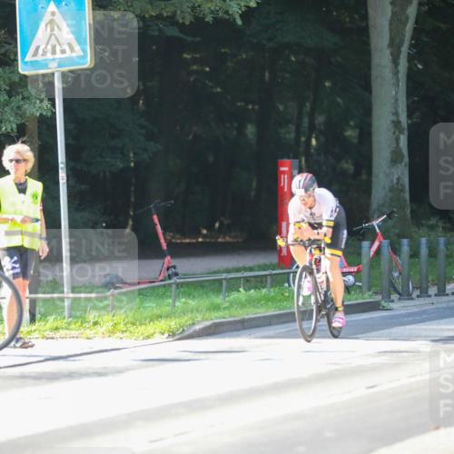 08.09.2024 - Stadtparktriathlon Zöllner http://msf.ph/oto/7016964 08.09.2024 09:43:29 Radfahren 141, 162 meine-sportfotos.de