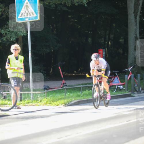 08.09.2024 - Stadtparktriathlon Zöllner http://msf.ph/oto/7016971 08.09.2024 09:43:29 Radfahren 141, 162 meine-sportfotos.de
