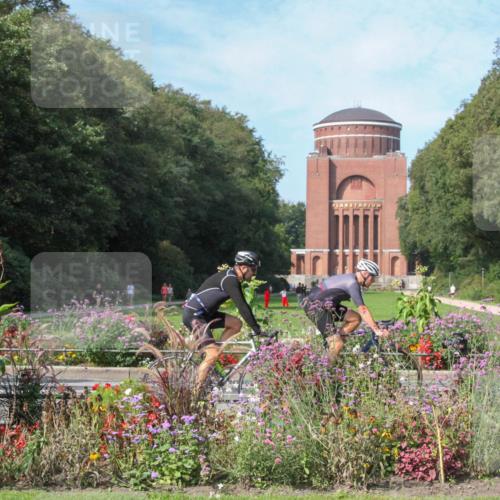 08.09.2024 - Stadtparktriathlon Zöllner http://msf.ph/oto/7016974 08.09.2024 11:51:49 Radfahren 609, 614, 680, 695, 705, 744 meine-sportfotos.de