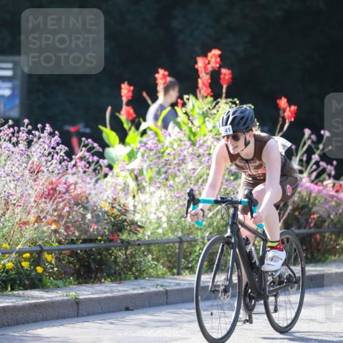 08.09.2024 - Stadtparktriathlon Zöllner http://msf.ph/oto/7016994 08.09.2024 09:43:39 Radfahren 141, 143 meine-sportfotos.de