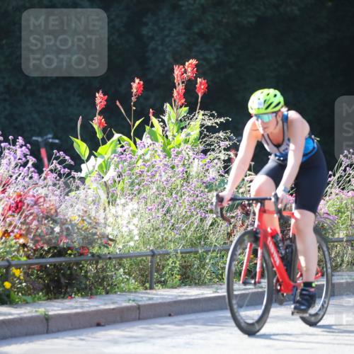 08.09.2024 - Stadtparktriathlon Zöllner http://msf.ph/oto/7017031 08.09.2024 09:43:51 Radfahren 150 meine-sportfotos.de