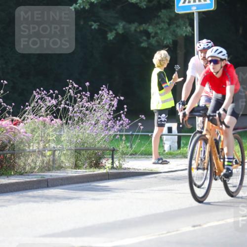 08.09.2024 - Stadtparktriathlon Zöllner http://msf.ph/oto/7017163 08.09.2024 09:54:24 Radfahren 186, 192, 195, 206, 228, 238, 244 meine-sportfotos.de