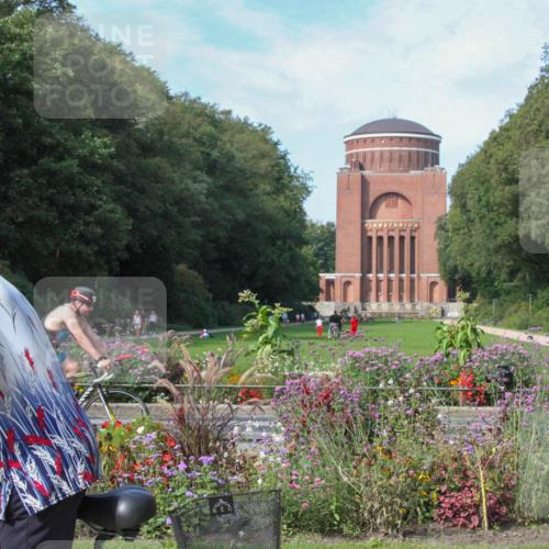 08.09.2024 - Stadtparktriathlon Zöllner http://msf.ph/oto/7017250 08.09.2024 11:53:28 Radfahren 587, 674, 685 meine-sportfotos.de