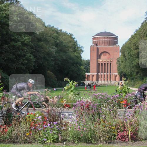 08.09.2024 - Stadtparktriathlon Zöllner http://msf.ph/oto/7017275 08.09.2024 11:53:49 Radfahren 653, 673 meine-sportfotos.de
