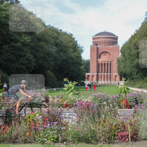 08.09.2024 - Stadtparktriathlon Zöllner http://msf.ph/oto/7017296 08.09.2024 11:54:01 Radfahren 563, 646, 665 meine-sportfotos.de