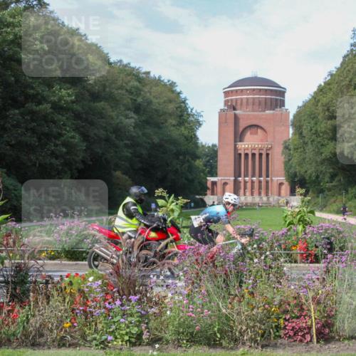 08.09.2024 - Stadtparktriathlon Zöllner http://msf.ph/oto/7017316 08.09.2024 11:54:05 Radfahren 563, 645, 665 meine-sportfotos.de