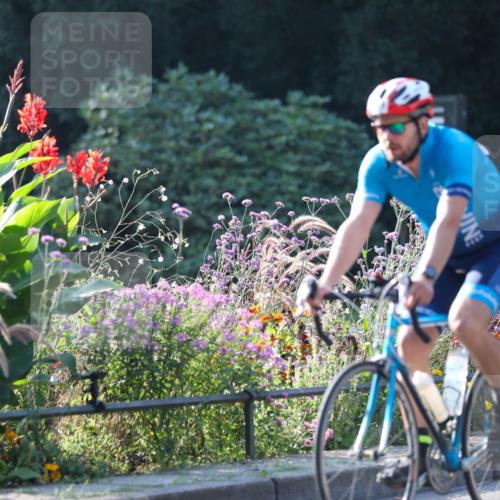 08.09.2024 - Stadtparktriathlon Zöllner http://msf.ph/oto/7017338 08.09.2024 09:56:08 Radfahren 209, 219, 231 meine-sportfotos.de