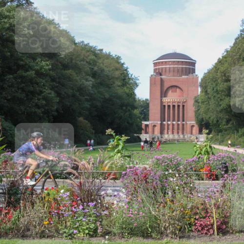 08.09.2024 - Stadtparktriathlon Zöllner http://msf.ph/oto/7017348 08.09.2024 11:54:49 Radfahren 610 meine-sportfotos.de