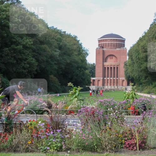 08.09.2024 - Stadtparktriathlon Zöllner http://msf.ph/oto/7017428 08.09.2024 11:55:36 Radfahren 617, 659, 675, 678, 691, 832 meine-sportfotos.de