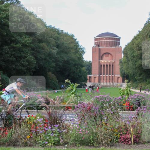 08.09.2024 - Stadtparktriathlon Zöllner http://msf.ph/oto/7017522 08.09.2024 11:56:13 Radfahren 688, 719, 839 meine-sportfotos.de