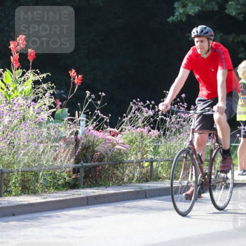 08.09.2024 - Stadtparktriathlon Zöllner http://msf.ph/oto/7017532 08.09.2024 09:57:13 Radfahren 202, 205, 246, 249 meine-sportfotos.de