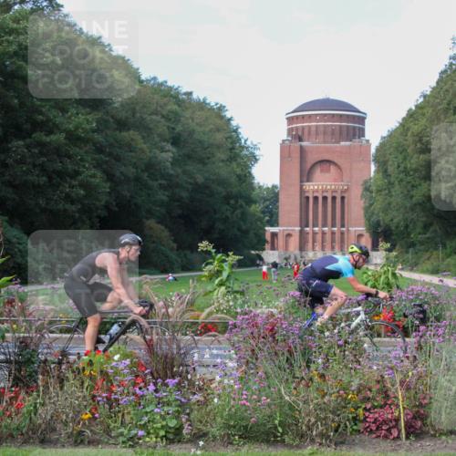 08.09.2024 - Stadtparktriathlon Zöllner http://msf.ph/oto/7017570 08.09.2024 11:56:47 Radfahren 605, 722, 793, 803 meine-sportfotos.de