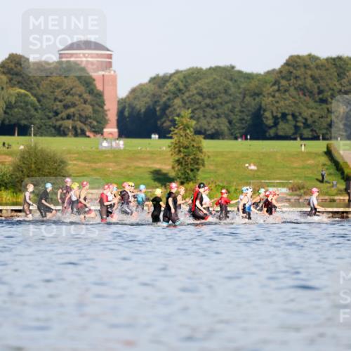 08.09.2024 - Stadtparktriathlon Michael Strokosch http://msf.ph/oto/7017573 08.09.2024 08:55:07 Schwimmen  meine-sportfotos.de