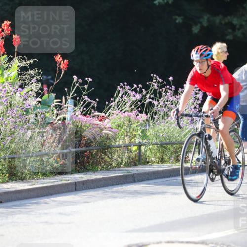 08.09.2024 - Stadtparktriathlon Zöllner http://msf.ph/oto/7017581 08.09.2024 09:57:30 Radfahren 199, 234 meine-sportfotos.de