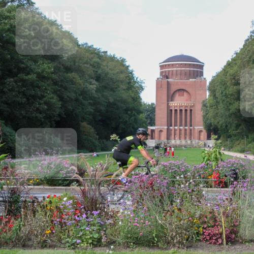 08.09.2024 - Stadtparktriathlon Zöllner http://msf.ph/oto/7017588 08.09.2024 11:56:59 Radfahren 621, 774, 838 meine-sportfotos.de