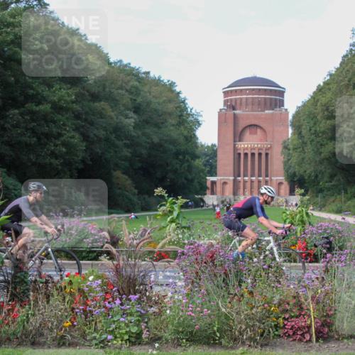 08.09.2024 - Stadtparktriathlon Zöllner http://msf.ph/oto/7017618 08.09.2024 11:57:16 Radfahren 714, 734, 806, 841 meine-sportfotos.de