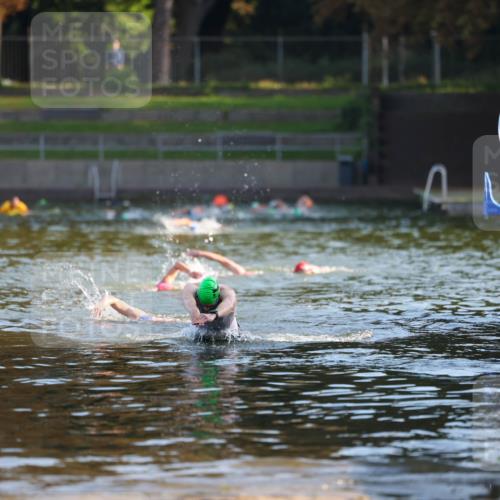08.09.2024 - Stadtparktriathlon Michael Strokosch http://msf.ph/oto/7017628 08.09.2024 08:57:09 Schwimmen 114, 122 meine-sportfotos.de