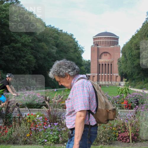 08.09.2024 - Stadtparktriathlon Zöllner http://msf.ph/oto/7017639 08.09.2024 11:57:20 Radfahren 627, 700, 714, 734, 742, 841 meine-sportfotos.de
