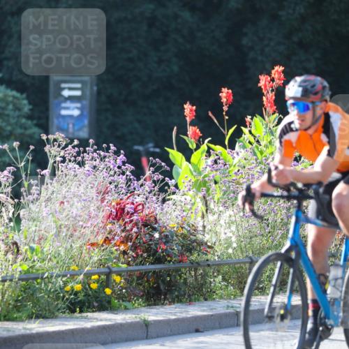 08.09.2024 - Stadtparktriathlon Zöllner http://msf.ph/oto/7017651 08.09.2024 09:57:59 Radfahren 193, 217 meine-sportfotos.de
