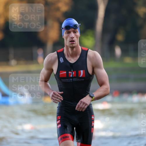 08.09.2024 - Stadtparktriathlon Michael Strokosch http://msf.ph/oto/7017752 08.09.2024 08:57:23 Schwimmen 99, 114, 126 meine-sportfotos.de