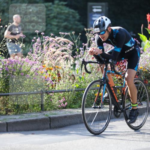08.09.2024 - Stadtparktriathlon Zöllner http://msf.ph/oto/7017760 08.09.2024 09:58:57 Radfahren 241, 256, 257 meine-sportfotos.de