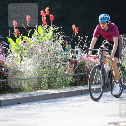 08.09.2024 - Stadtparktriathlon Zöllner http://msf.ph/oto/7017768 08.09.2024 09:59:08 Radfahren 207, 226, 256, 261 meine-sportfotos.de