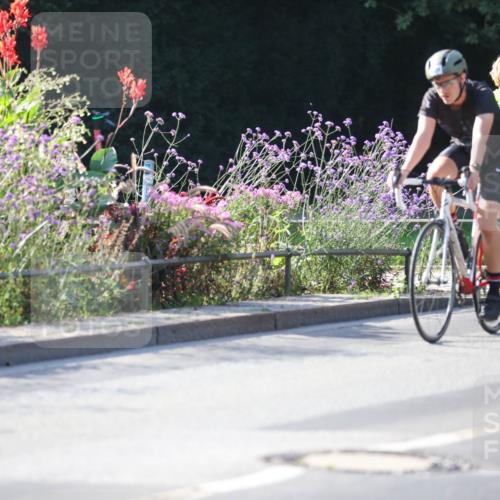08.09.2024 - Stadtparktriathlon Zöllner http://msf.ph/oto/7017798 08.09.2024 09:59:14 Radfahren 188, 207, 226, 250, 261 meine-sportfotos.de