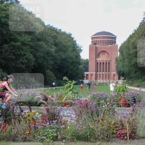08.09.2024 - Stadtparktriathlon Zöllner http://msf.ph/oto/7017811 08.09.2024 11:58:38 Radfahren 573, 662, 747, 777, 836, 837 meine-sportfotos.de