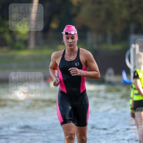 08.09.2024 - Stadtparktriathlon Michael Strokosch http://msf.ph/oto/7017835 08.09.2024 08:57:32 Schwimmen 99, 106, 126 meine-sportfotos.de