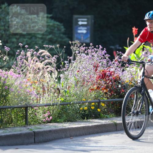 08.09.2024 - Stadtparktriathlon Zöllner http://msf.ph/oto/7017843 08.09.2024 09:59:18 Radfahren 188, 207, 250, 261 meine-sportfotos.de