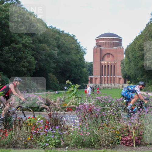 08.09.2024 - Stadtparktriathlon Zöllner http://msf.ph/oto/7017854 08.09.2024 11:58:47 Radfahren 671, 680, 686, 694, 737, 756, 767, 768, 783 meine-sportfotos.de