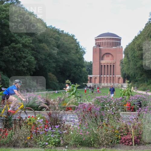 08.09.2024 - Stadtparktriathlon Zöllner http://msf.ph/oto/7017878 08.09.2024 11:58:55 Radfahren 564, 695, 811, 840, 843 meine-sportfotos.de