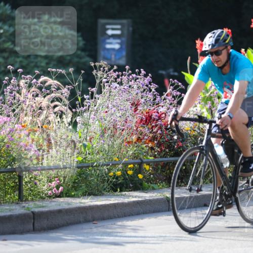 08.09.2024 - Stadtparktriathlon Zöllner http://msf.ph/oto/7017940 08.09.2024 09:59:44 Radfahren 204, 243 meine-sportfotos.de