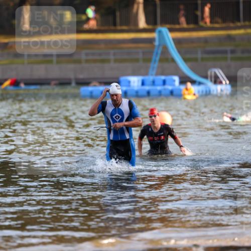 08.09.2024 - Stadtparktriathlon Michael Strokosch http://msf.ph/oto/7018037 08.09.2024 08:58:05 Schwimmen 102, 158 meine-sportfotos.de