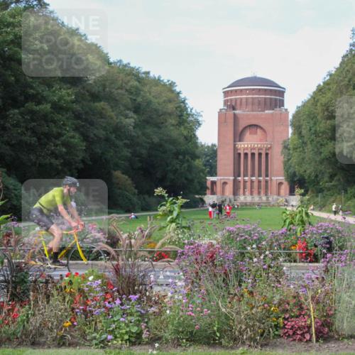 08.09.2024 - Stadtparktriathlon Zöllner http://msf.ph/oto/7018049 08.09.2024 11:59:49 Radfahren 667, 668, 697, 728, 736, 845 meine-sportfotos.de