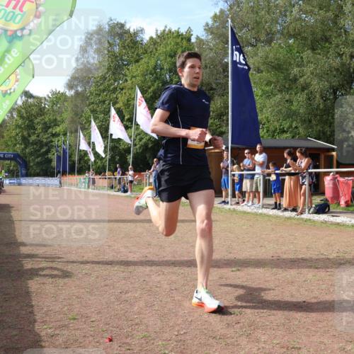 08.09.2024 - Airport Race Strokosch-Dieckow http://msf.ph/oto/7018054 08.09.2024 11:56:09 Ziel 3157 meine-sportfotos.de